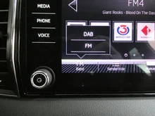 Škoda Karoq Ambition in dunkelrot metallic