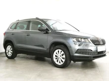 Škoda Karoq Ambition in dunkelrot metallic