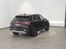 Audi Q3 TFSI 110 kW  intense in Mythosschwarz Metallic