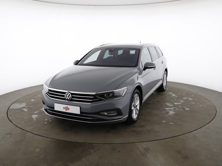 VW Passat Variant Elegance TDI 4MOTION DSG