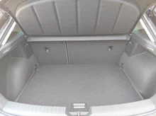 SEAT Leon Style Edition 1.5 TSI 115 PS in Nacht-Schwarz Metallic