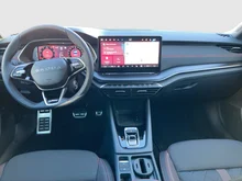 Škoda Octavia Combi RS in Moon-Weiß Metallic