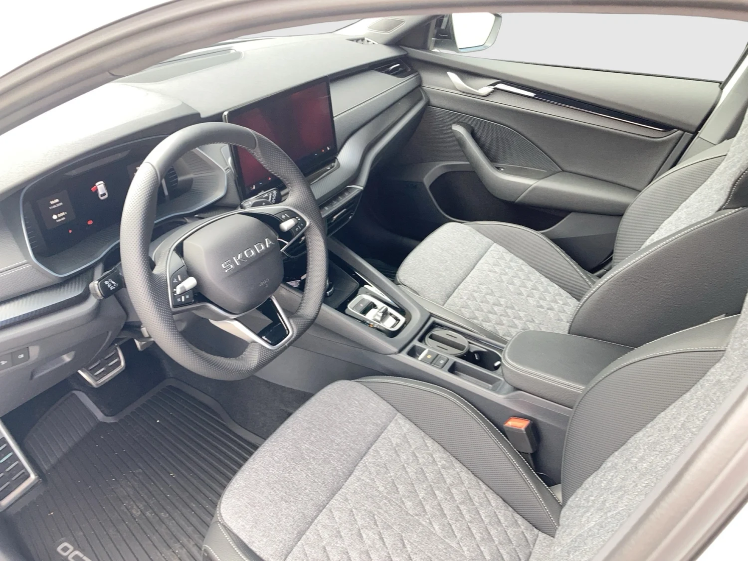 Bild eines Octavia Combi Sportline TSI mHEV DSG