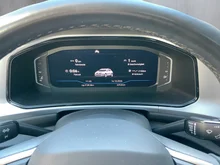 VW T-Roc Life TDI in Pure White Dach Black Uni