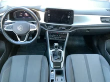 VW T-Roc Life TDI in Pure White Dach Black Uni
