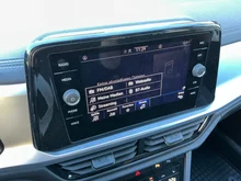 VW T-Roc Life TDI in Pure White Dach Black Uni