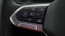 VW Tayron Friends eHybrid DSG 150kW in Delfingrau Metallic