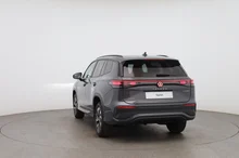 VW Tayron Friends eHybrid DSG 150kW in Delfingrau Metallic