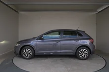 VW Polo 4Me TSI in Rauchgrau Metallic