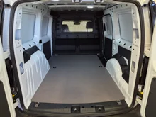 VW Caddy Cargo Maxi TDI 4MOTION in Candyweiß