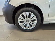 VW Caddy Cargo Maxi TDI 4MOTION in Candyweiß
