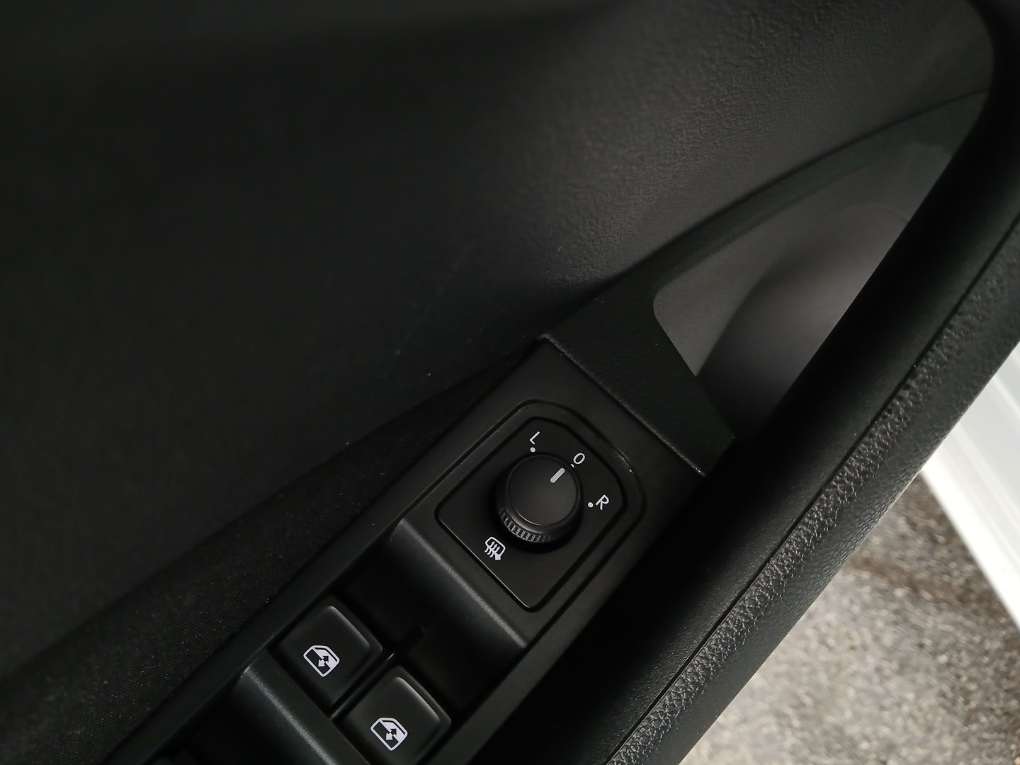 Škoda KAMIQ Ambition TSI DSG | Bild 11 von 30