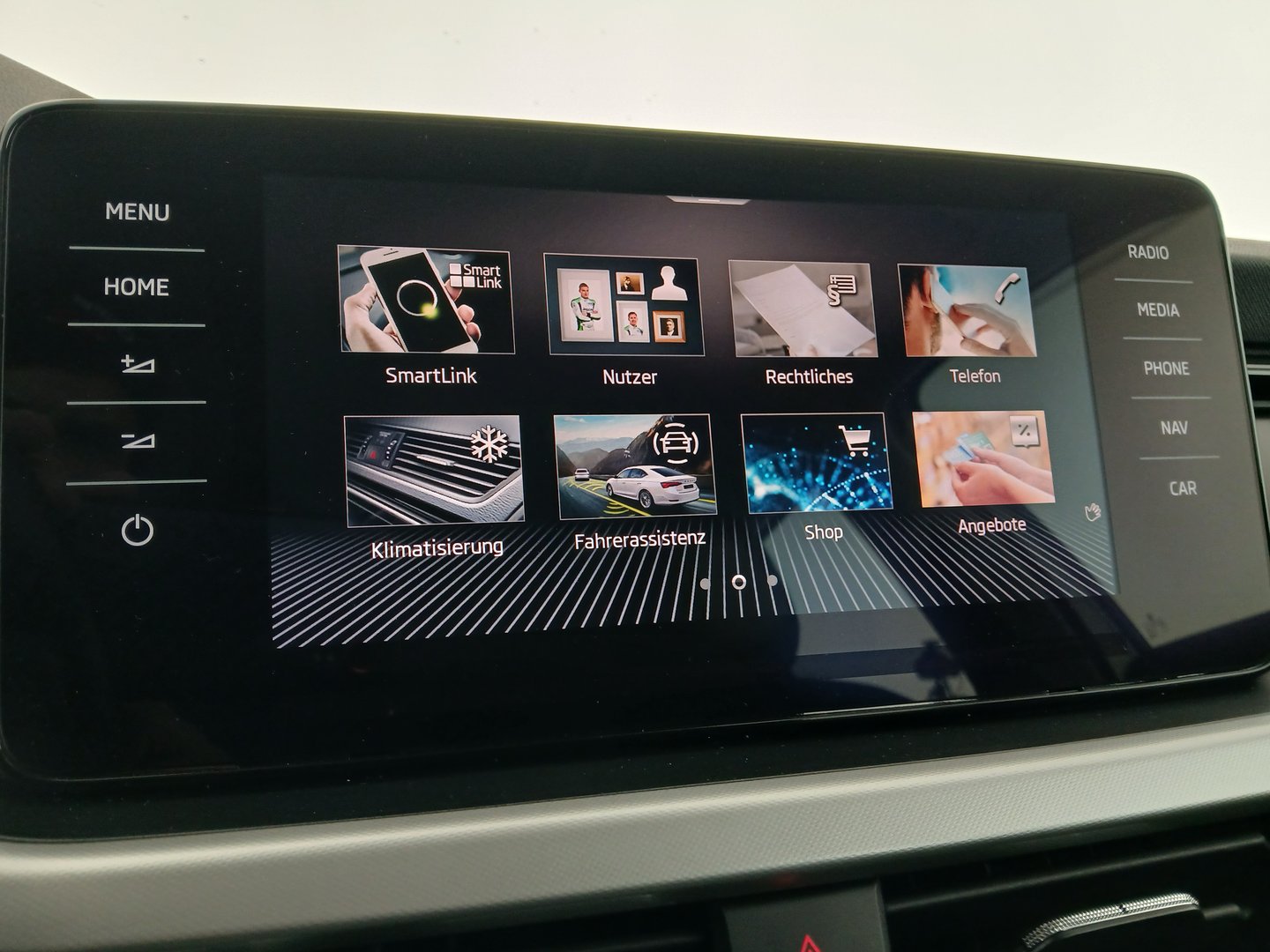 Škoda KAMIQ Ambition TSI DSG | Bild 20 von 30