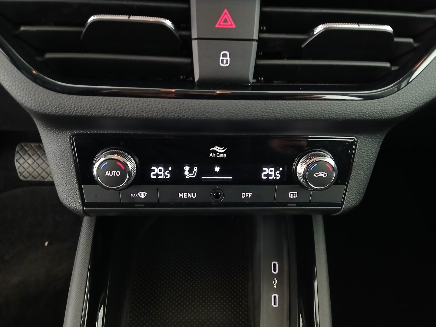 Škoda KAMIQ Ambition TSI DSG | Bild 25 von 30