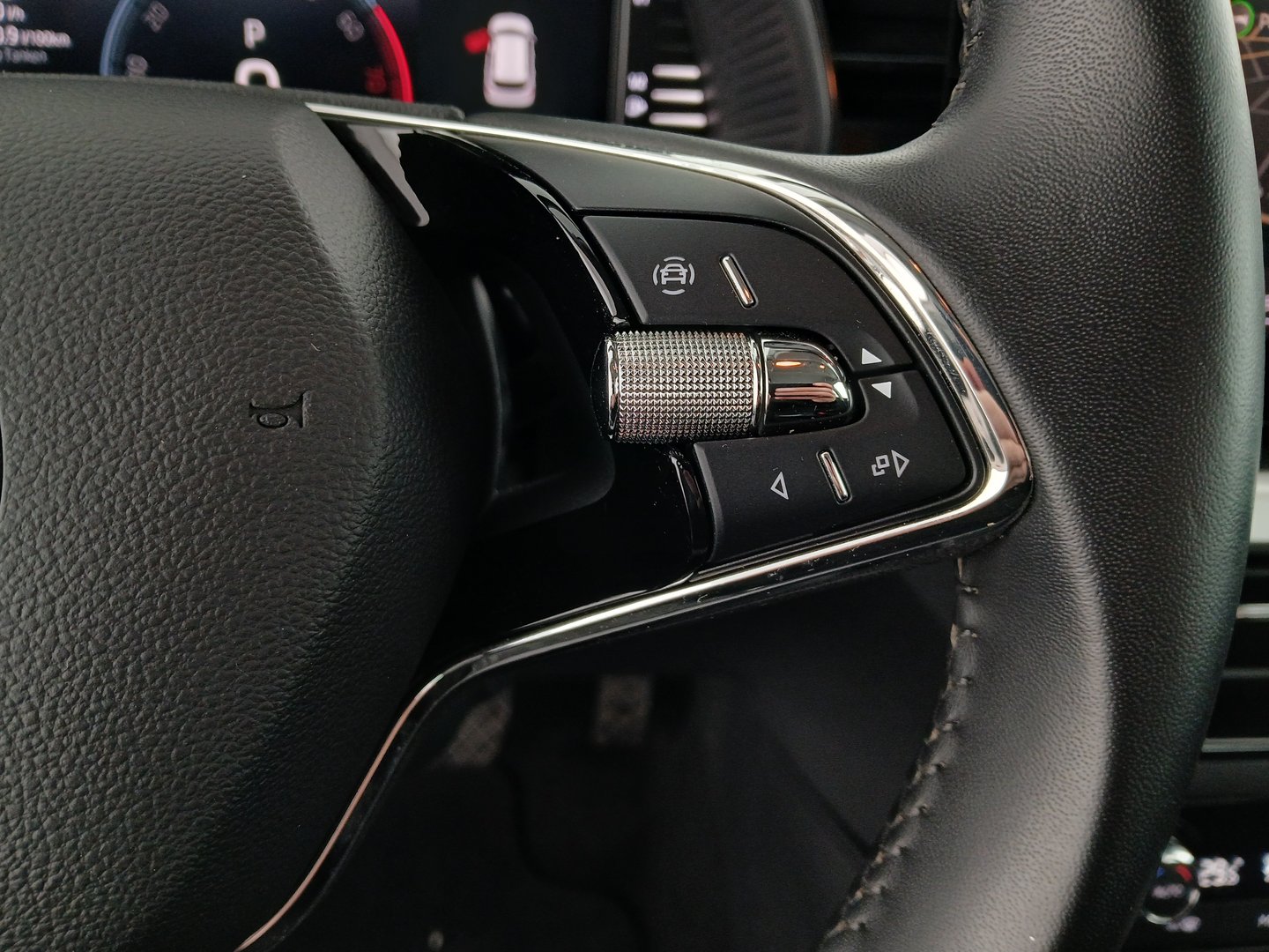 Škoda KAMIQ Ambition TSI DSG | Bild 17 von 30