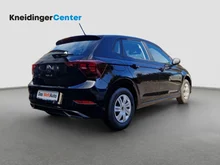 VW Polo 4Me in Deep Black Perleffekt
