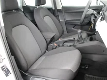 SEAT Ibiza Reference Edition 1.0 80PS in Candy-Weiß