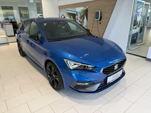 SEAT Leon FR Edition 1.5 TSI 115 PS in Saphir-Blau Metallic