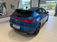 SEAT Leon FR Edition 1.5 TSI 115 PS in Saphir-Blau Metallic