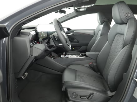 Audi A6 Avant e-tron quattro