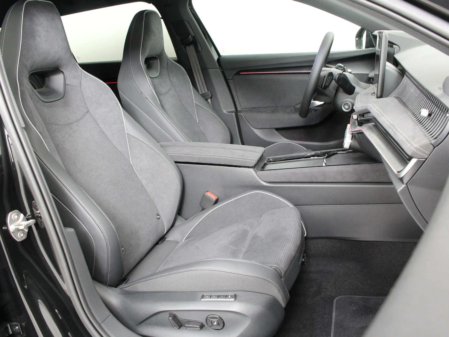 Bild eines Superb Combi 4x4 Sportline TDI DSG