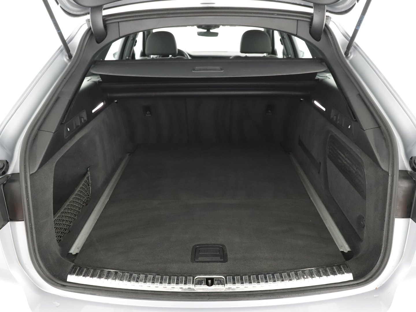 Audi A6 Avant 40 TDI quattro Sport | Bild 10 von 13