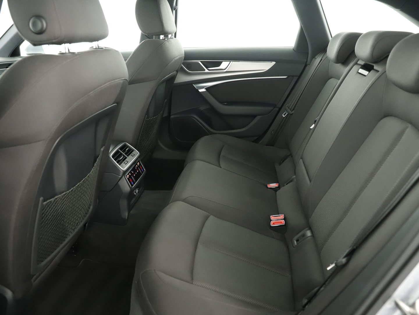 Audi A6 Avant 40 TDI quattro Sport | Bild 9 von 13