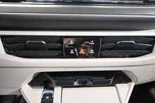 VW Multivan Business ÜH eHybrid 180 kW 4M in Indiumgrau Metallic