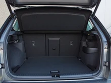 Škoda Karoq Selection TDI DSG in Graphit-Grau Metallic