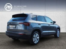 Škoda Karoq Selection TDI DSG in Graphit-Grau Metallic