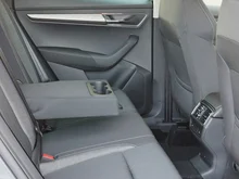 Škoda Karoq Selection TDI DSG in Graphit-Grau Metallic