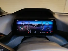 CUPRA Raval ALPHA 37 kWh 99 kW/135 PS in Nacht-Schwarz Metallic