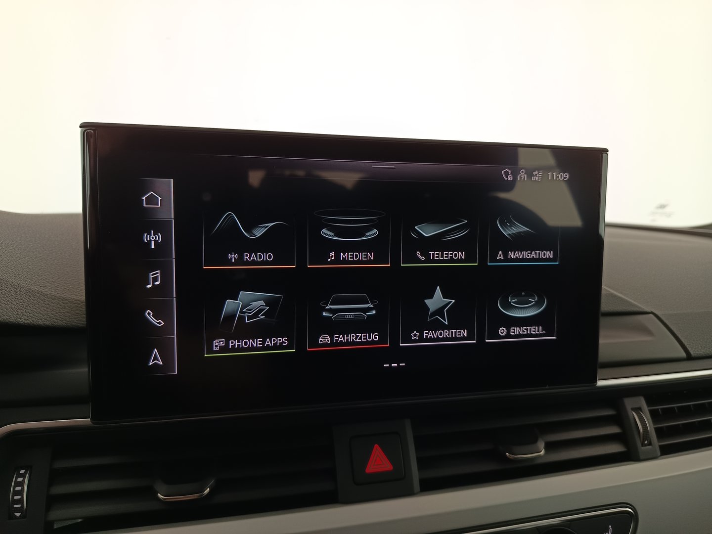Audi A4 Avant 35 TFSI advanced | Bild 19 von 36