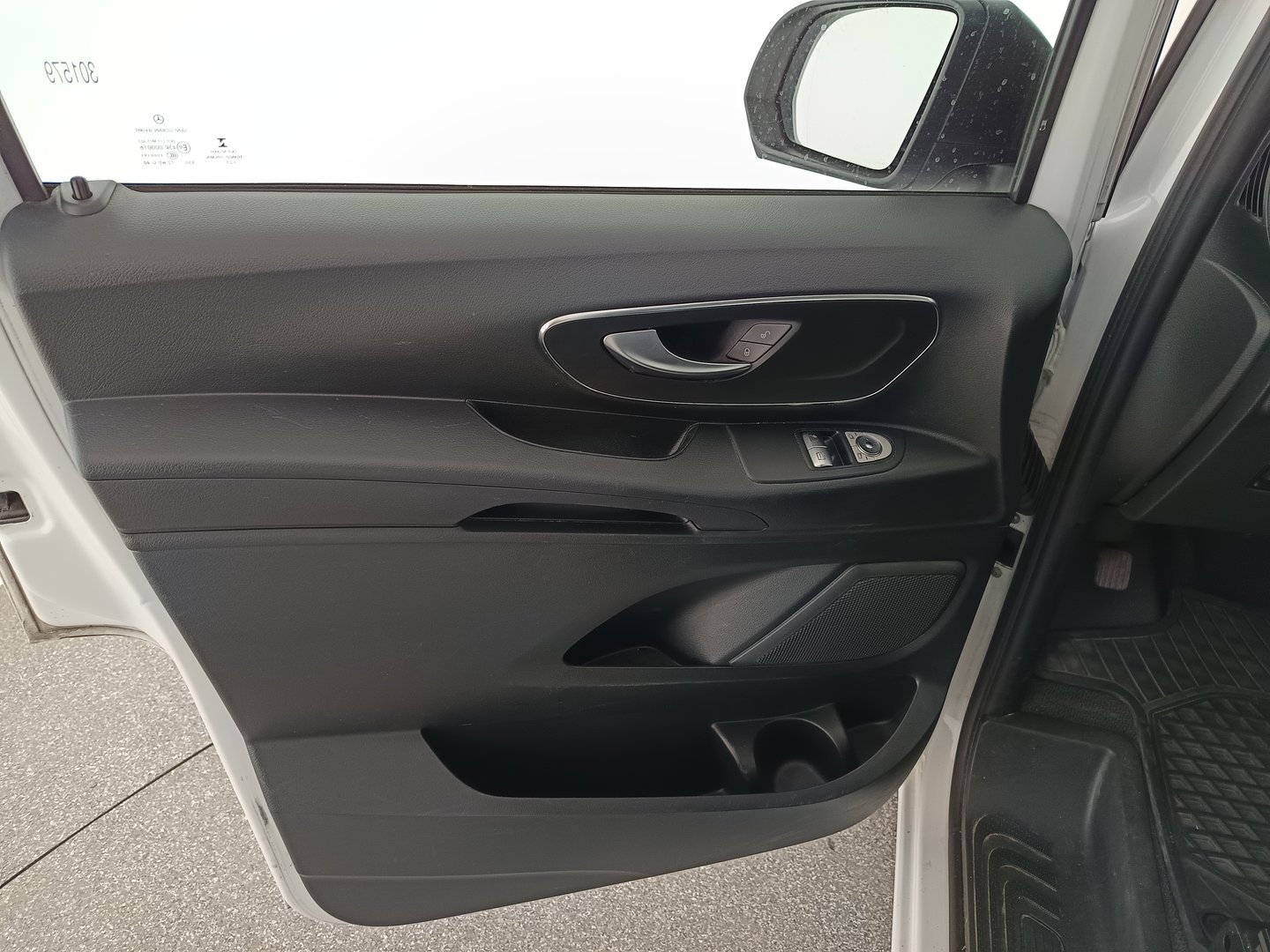 Mercedes Vito Tourer Worker 114 CDI lang 4x4 Aut. | Bild 10 von 28