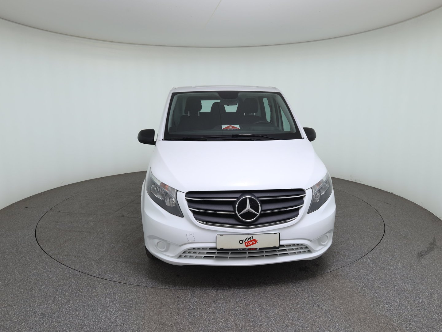 Mercedes Vito Tourer Worker 114 CDI lang 4x4 Aut. | Bild 2 von 28