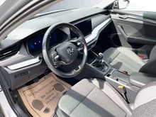 Škoda Octavia Combi Premium TDI in Brillant-Silber Metallic