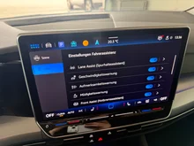 VW Golf Variant Life TDI in C2 Mondsteingrau