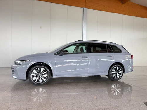 VW Golf Variant Life TDI
