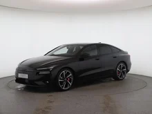Audi S6 Sportback e-tron in Mythosschwarz Metallic