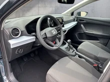 SEAT Ibiza Reference Edition 1.0 80PS in Nacht-Schwarz Metallic