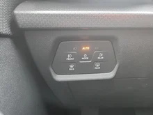 SEAT Leon SP Kombi Style e-HYBRID 150/204 DSG in Nacht-Schwarz Metallic