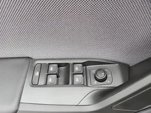 SEAT Leon SP Kombi Style e-HYBRID 150/204 DSG in Nacht-Schwarz Metallic