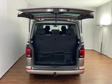 VW Multivan Trendline TDI 4MOTION in Mojave Beige Met.
