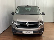 VW Multivan Trendline TDI 4MOTION in Mojave Beige Met.
