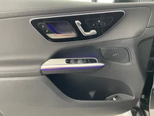 Mercedes GLC GLC 300 e 4Matic in dunkelgrau - metallic