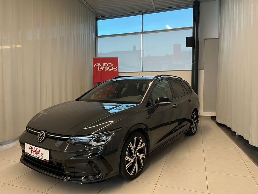 VW Golf Variant R-Line mHeV DSG