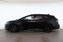 VW ID.7 Tourer Pro 210 kW Business - 77 kWh in Grenadillschwarz Metallic
