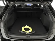 VW ID.7 Tourer Pro 210 kW Business - 77 kWh in Grenadillschwarz Metallic