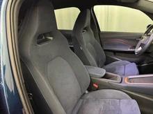 CUPRA Born 77/82 e-Boost 170kW/231PS in Lava-Blau Metallic