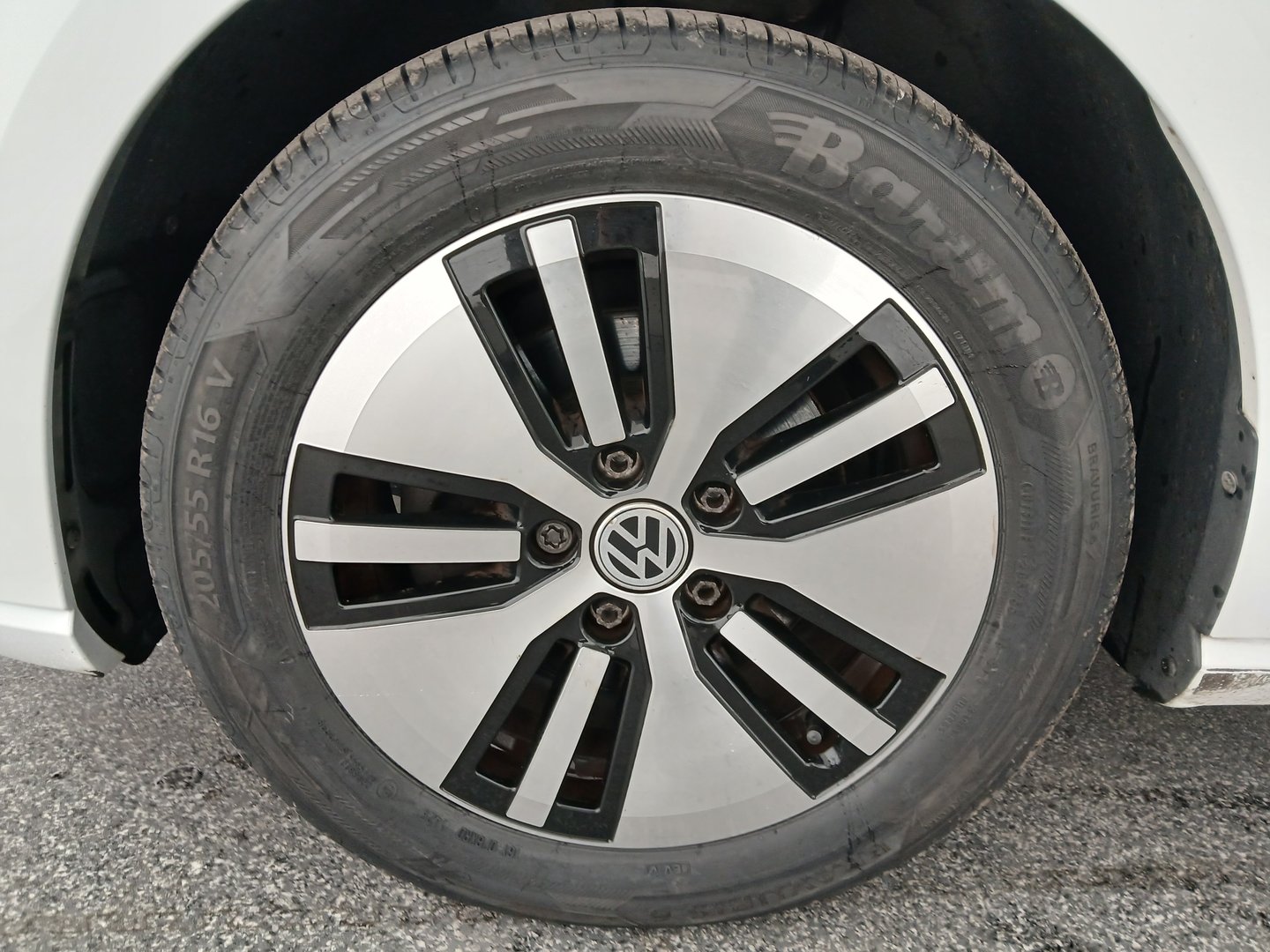 VW e-Golf | Bild 9 von 32